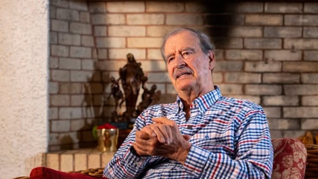 Vicente Fox culpa a empresarios de frenarlo para subir el salario mínimo