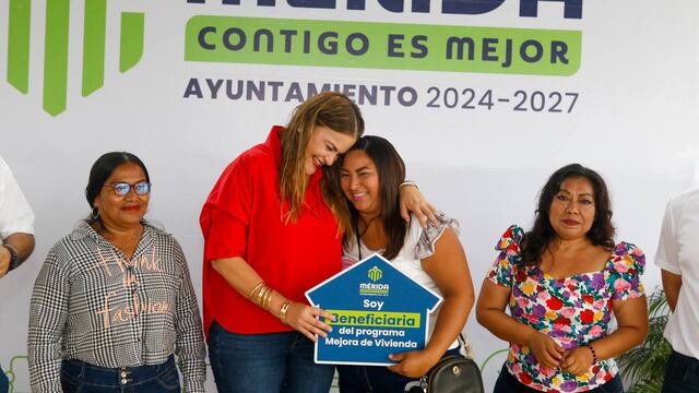 Cecilia Patrón entrega acciones de vivienda en el sur de Mérida