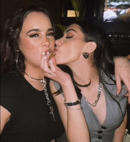Karime Pindter junto a Gala Montes