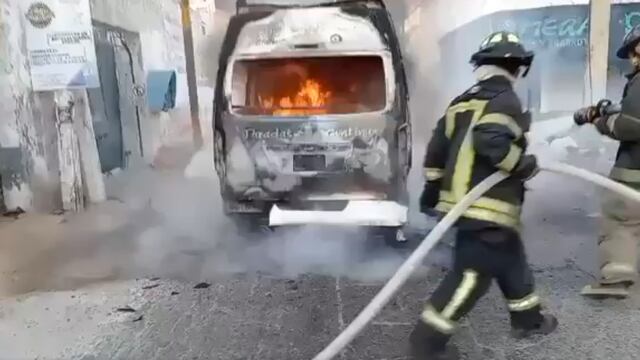 Roban y queman unidad de transporte público Acapulco