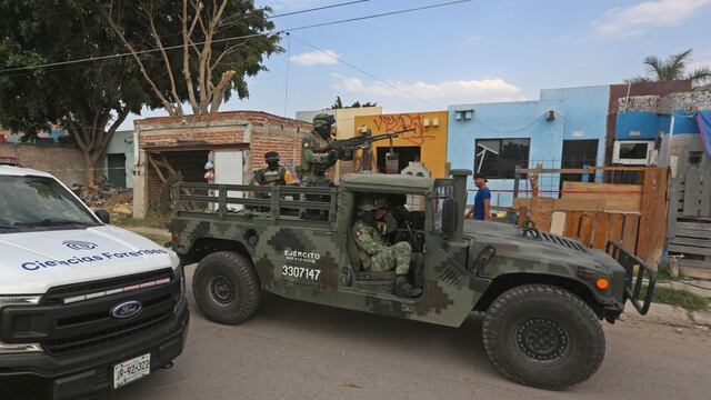 Presencia de elementos del Ejército mexicano en Chulavista de Tlajomulco de Zúñiga, Jalisco