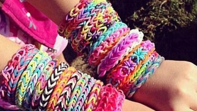 Pulseras de ligas, sensación juvenil que podría ser tóxica