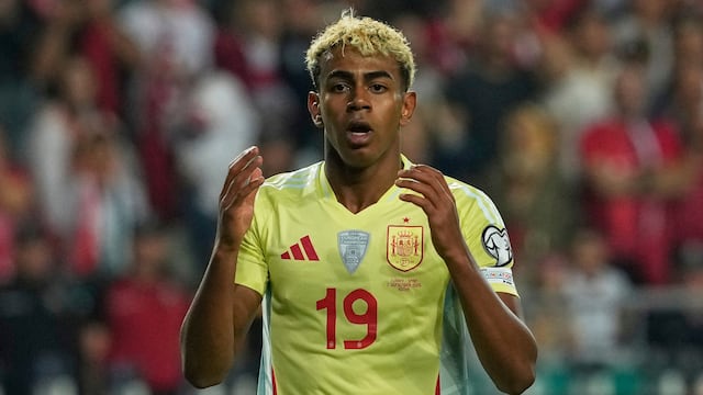 Lamine Yamal, futbolista de España y FC Barcelona.
