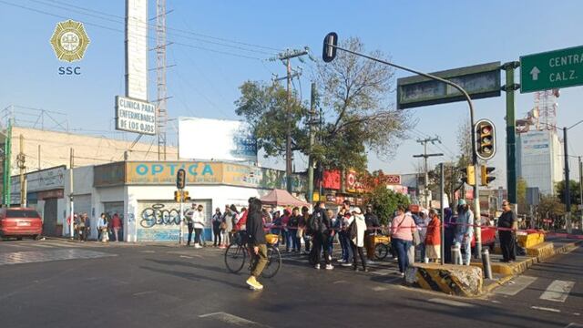 Bloqueo en Calzada Ermita Iztapalapa contra migrantes
