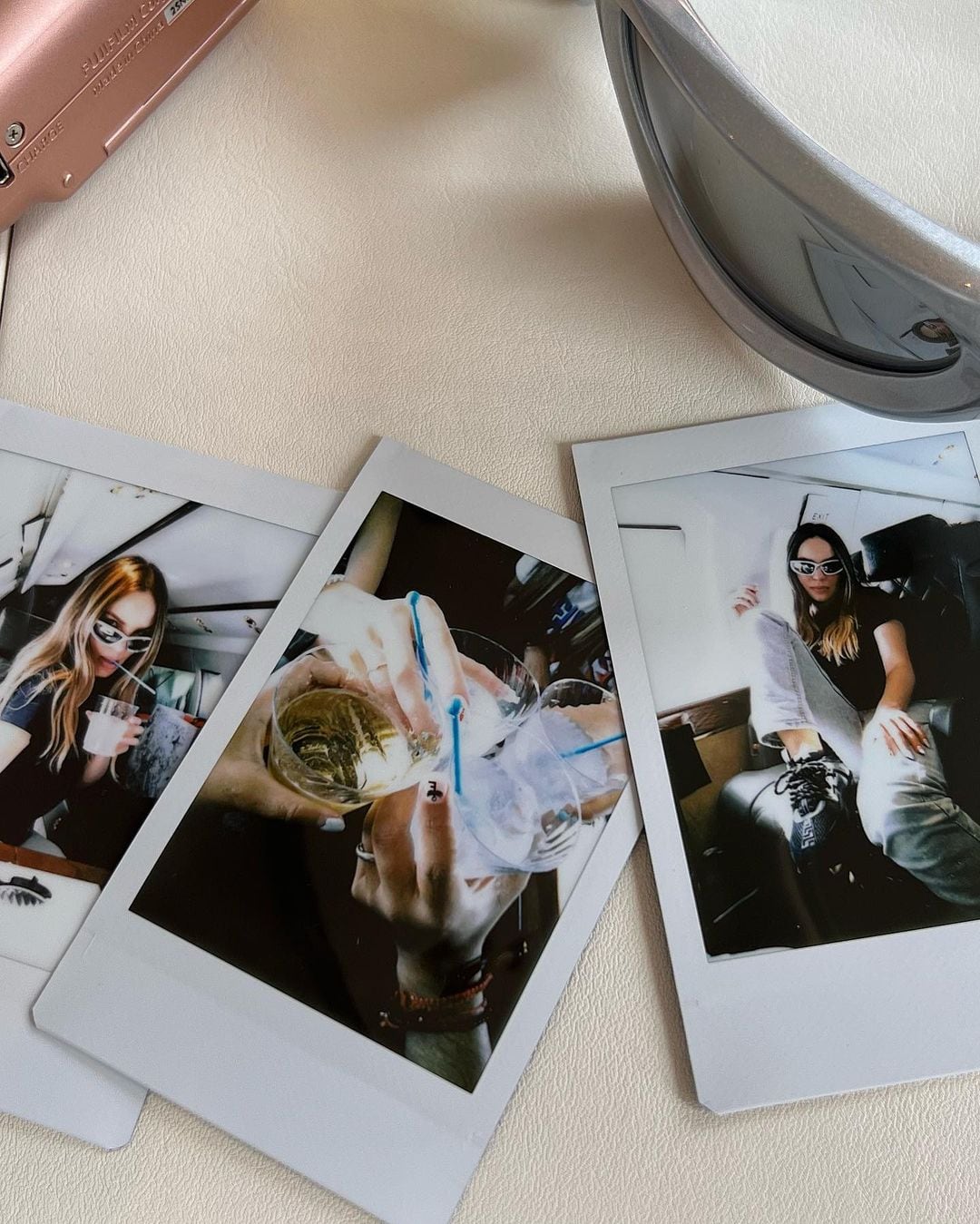 Belinda vuela en avión privado