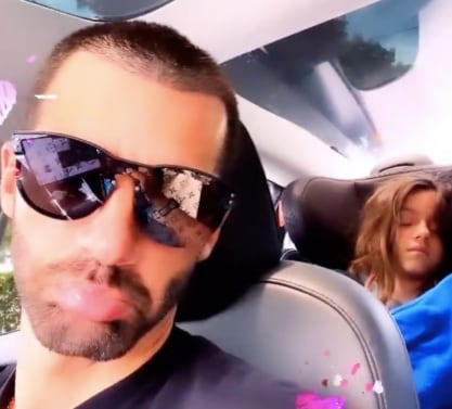Toni Costa y su hija Alaïa