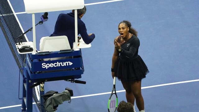 Serena perdió la compostura en varias ocasiones durante la final del certamen.