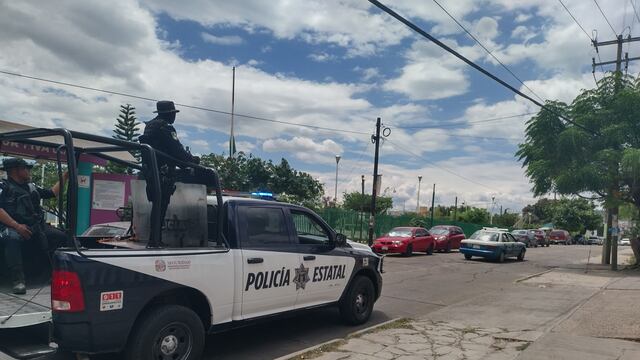 Pobladores en Santa María Coyotepec toman instalaciones de la Policía de Oaxaca
