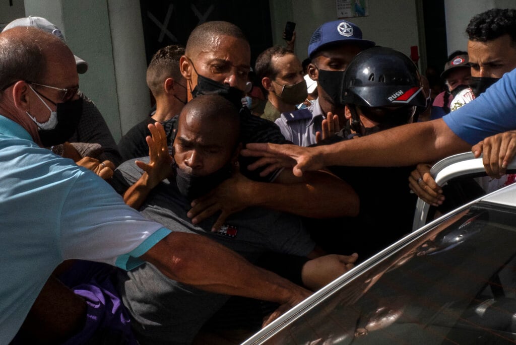 Represión de Cuba