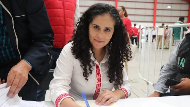 Sinaí Lugo Vargas, candidata del PRI en Otzolotepec que sufrió un atentado