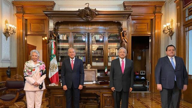 AMLO con gobernadores