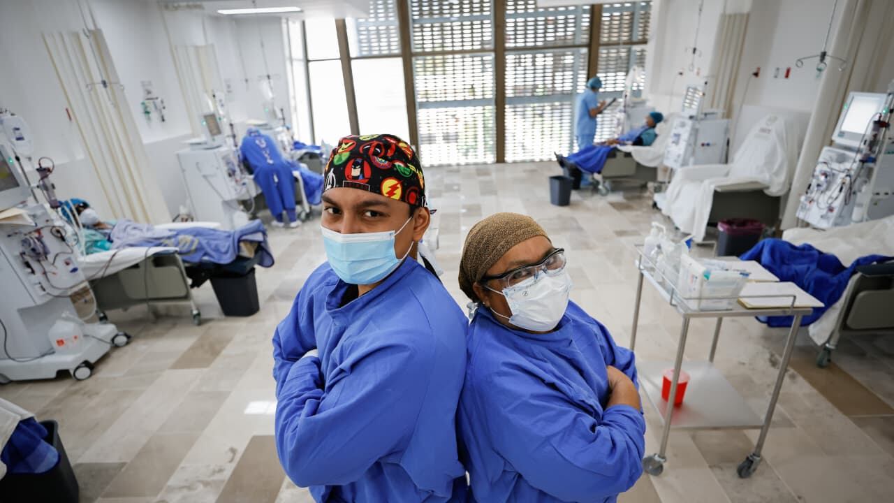 HRAE Acapulco del ISSSTE estrena 30 máquinas de hemodiálisis