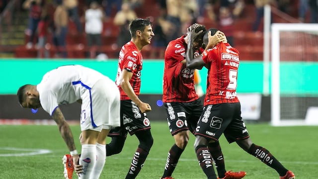 Los Xolos le sacaron la victoria a La Máquina