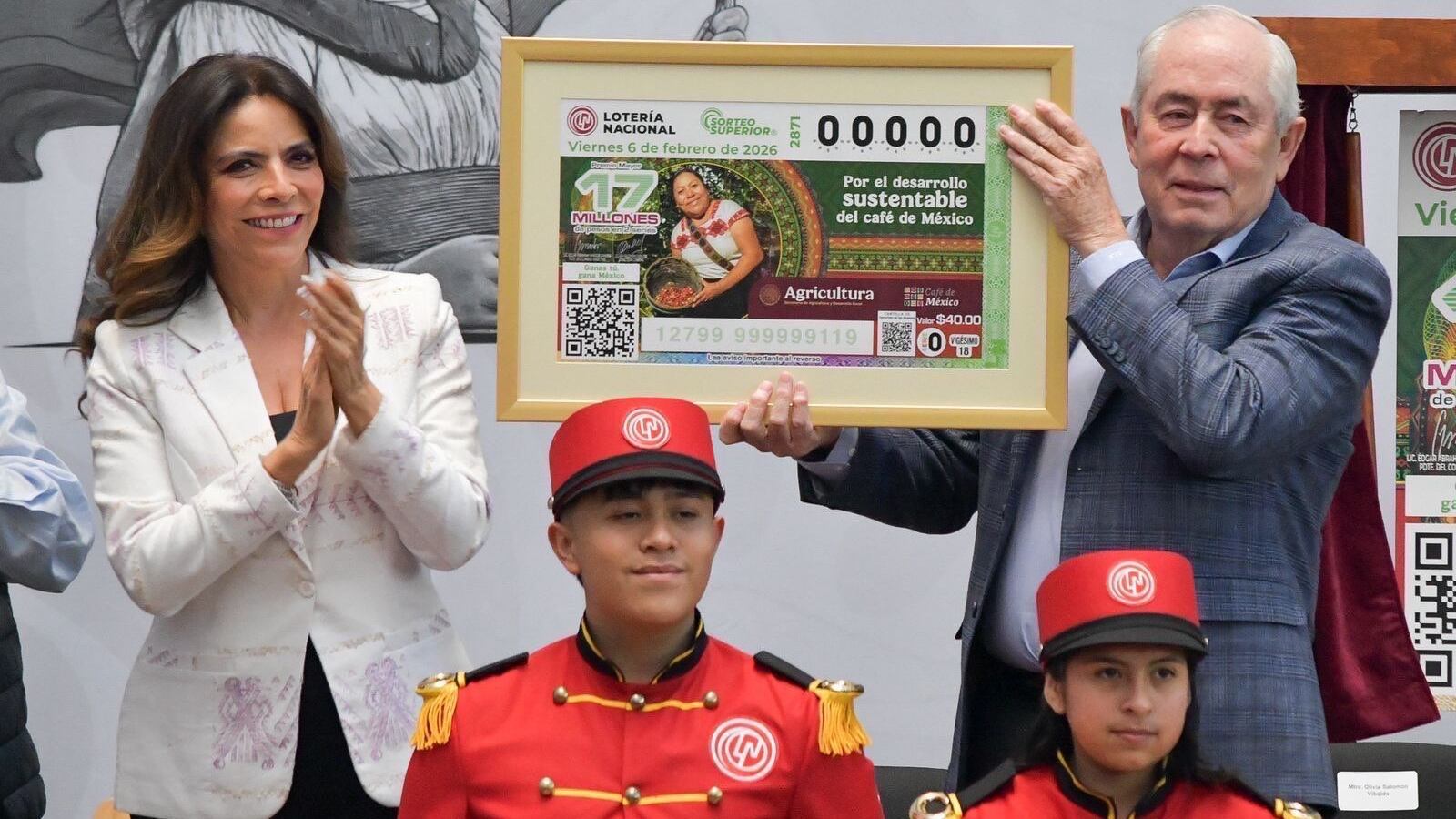 Lotería Nacional devela billete por el desarrollo sustentable del café en México