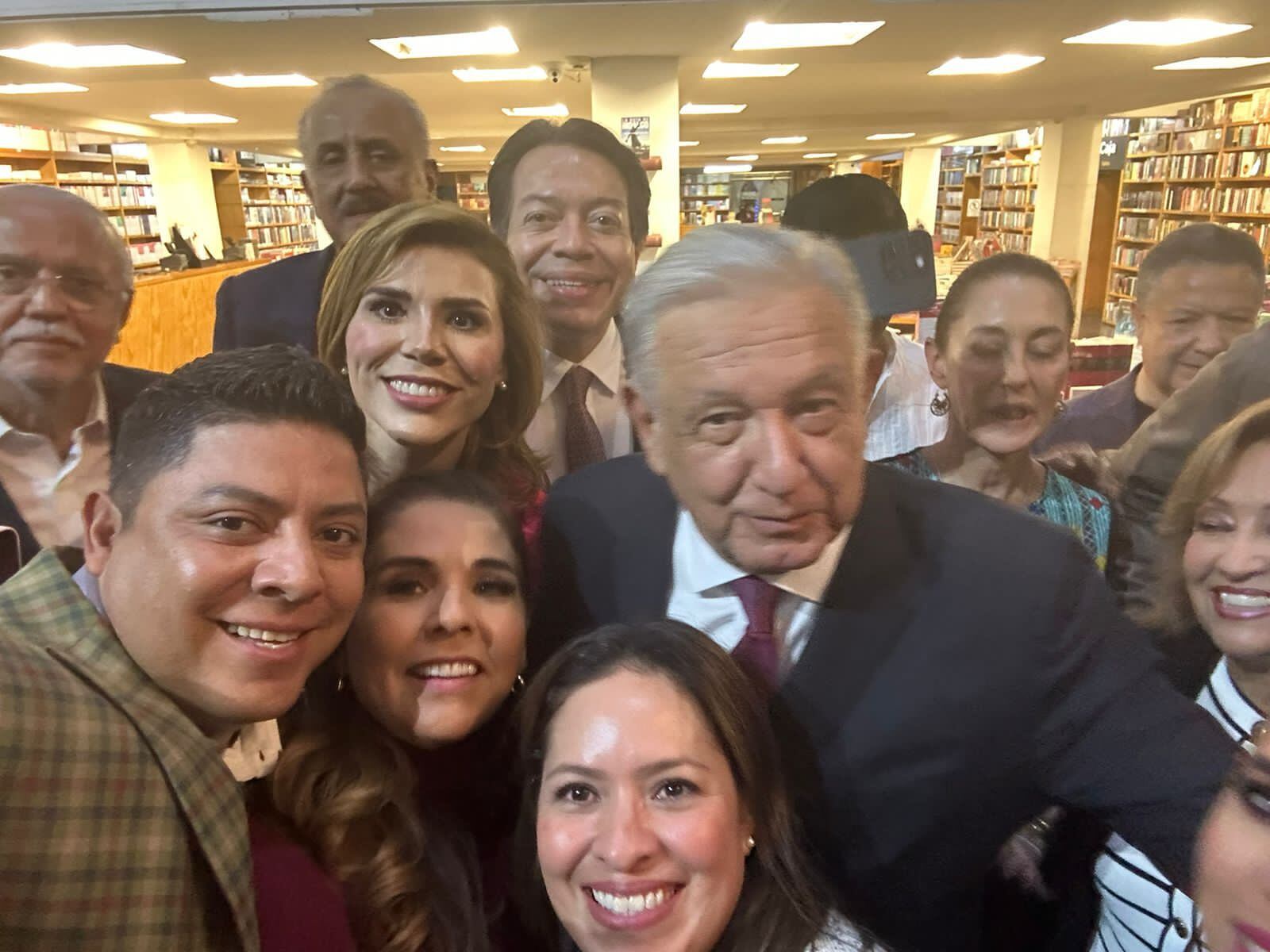 Ricardo Gallardo con AMLO