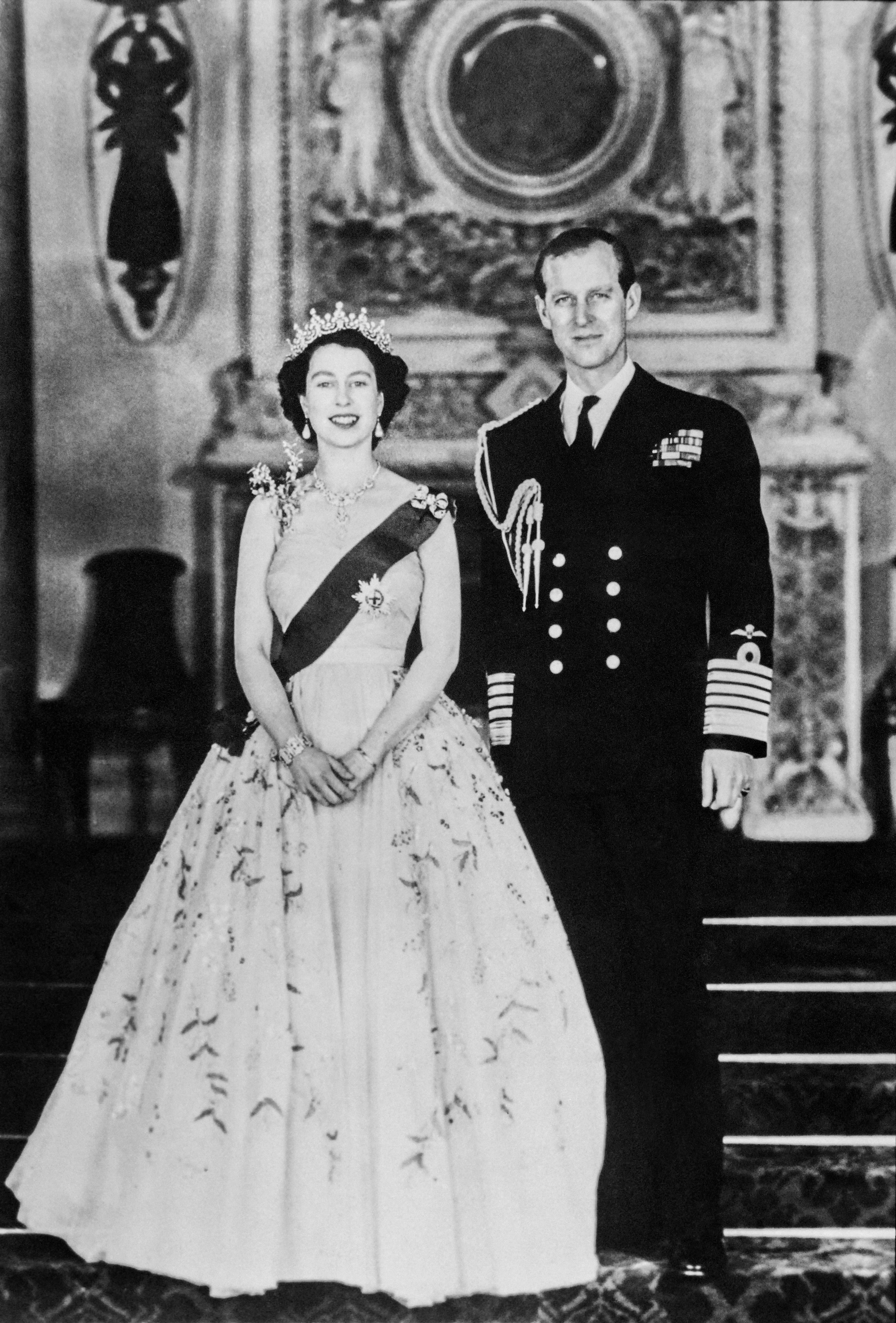 Reina Isabel II y el príncipe Felipe