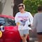 Metrobús aconseja a Harry Styles cómo cruzar la calle con seguridad