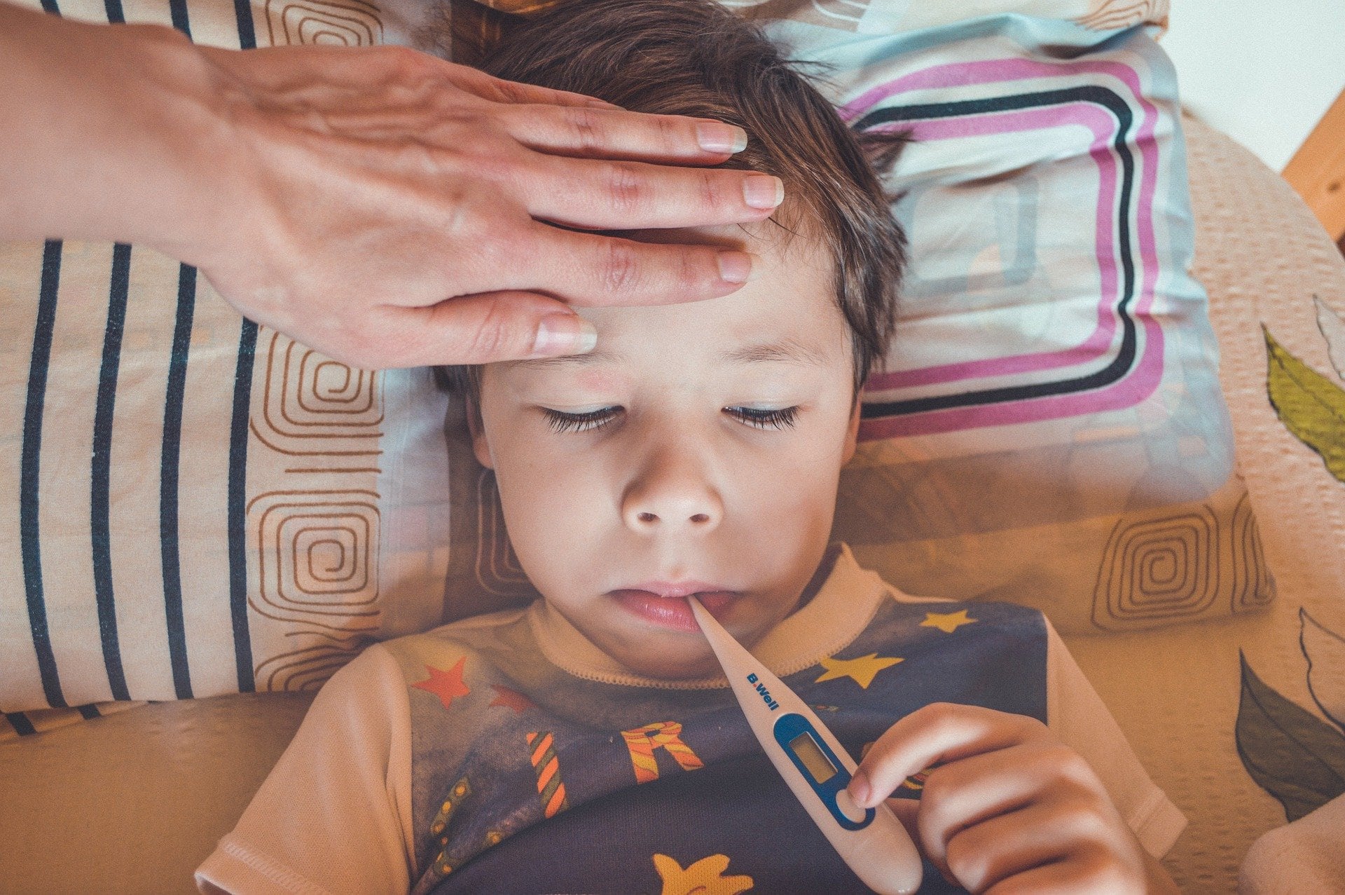 Niño con hepatitis infantil aguda