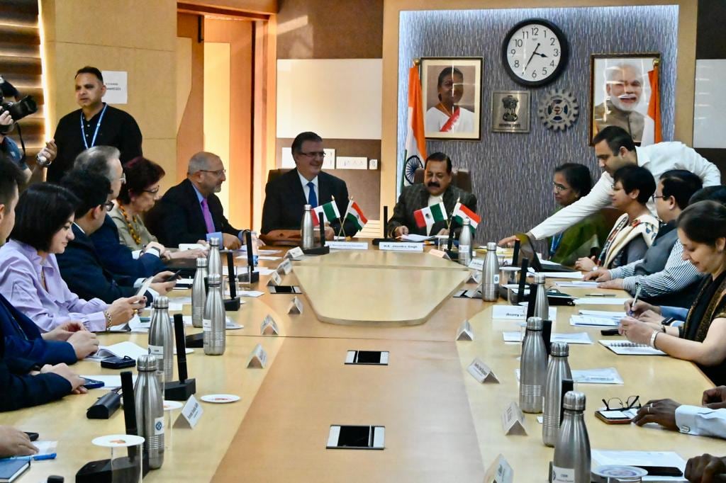 México firmó con India un convenio de transferencia de tecnología