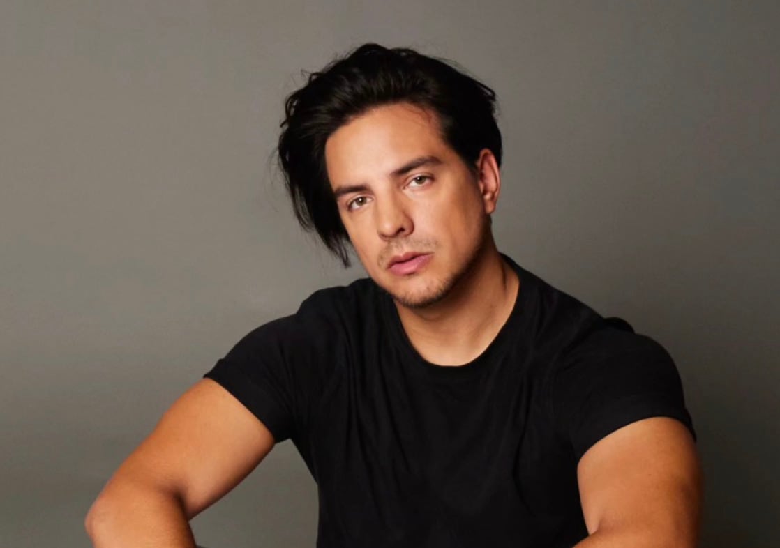 Vadhir Derbez