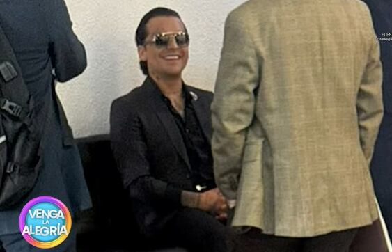 Christian Nodal en el juzgado