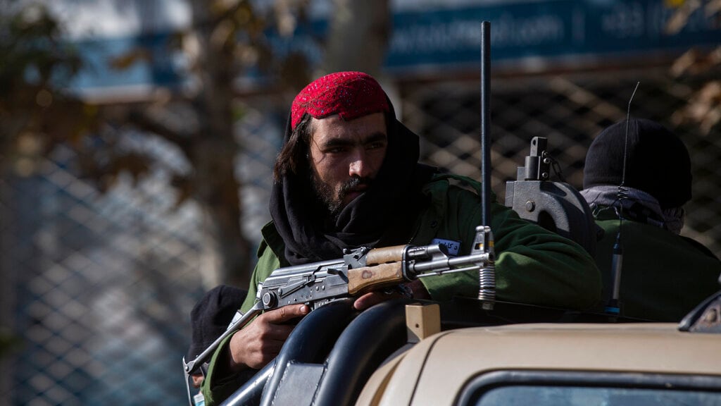 Ataque suicida contra hospital en Kabul deja 19 muertos
