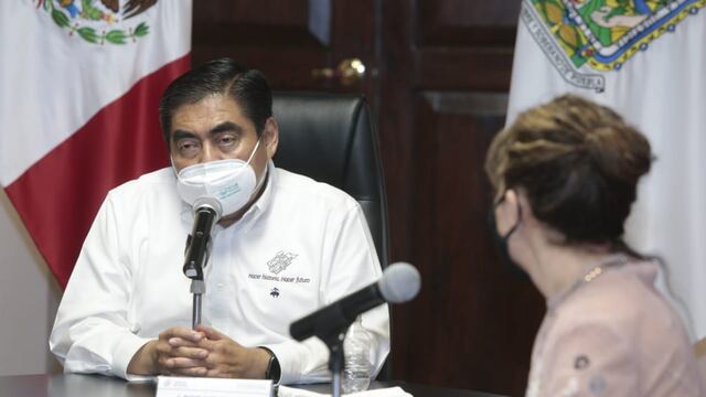 Barbosa presenta portal web