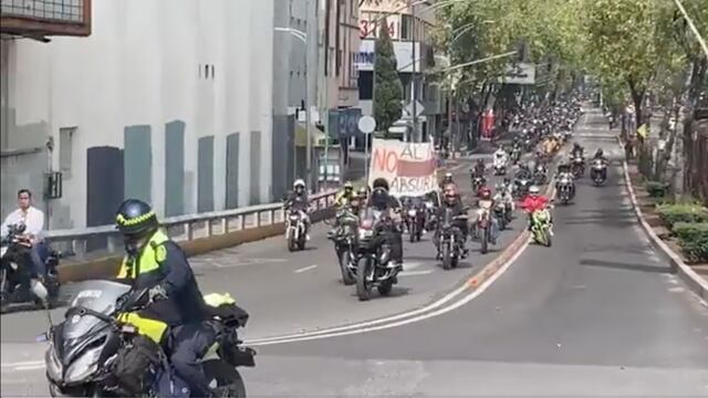 VIDEO: Motociclistas protestan frente a Semovi por modificaciones al reglamento de tránsito en CDMX