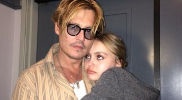 Johnny Depp con su hija Lily-Rose