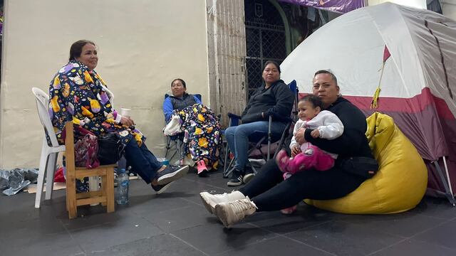 Campamento de colectivos de búsqueda