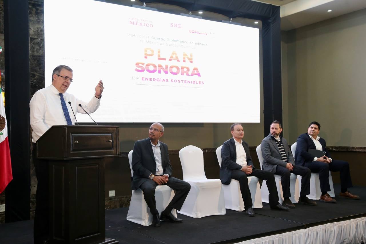Alfonso Durazo y Marcelo Ebrard presentan Plan Sonora.