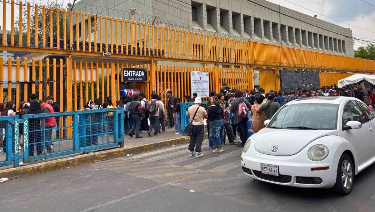 Escuela Nacional Preparatoria 8 "Miguel E. Schulz"