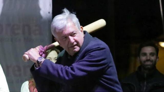 El movimiento es hechura de López Obrador, creado a su imagen y semejanza; él es el líder moral y espiritual del partido