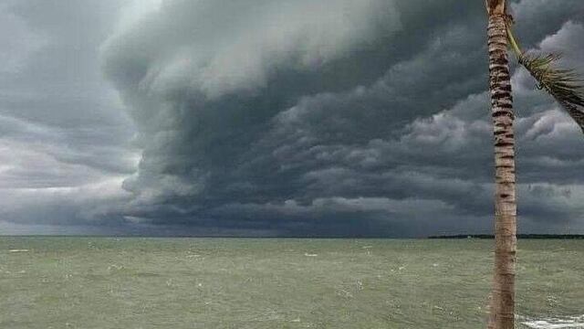Aeroméxico advierte afectaciones por tormenta tropical Alberto