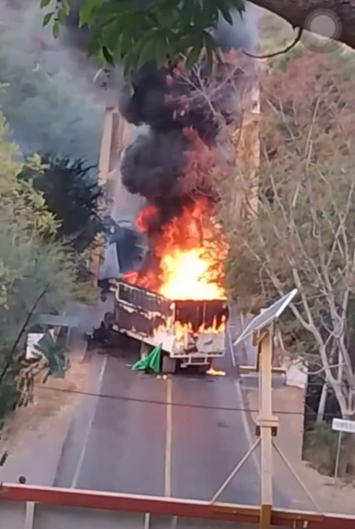 ¿Qué pasa en Jalisco? Reportan bloqueos en varios puntos del estado