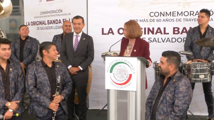 Senado homenajea a La Original Banda El Limón por sus 60 años