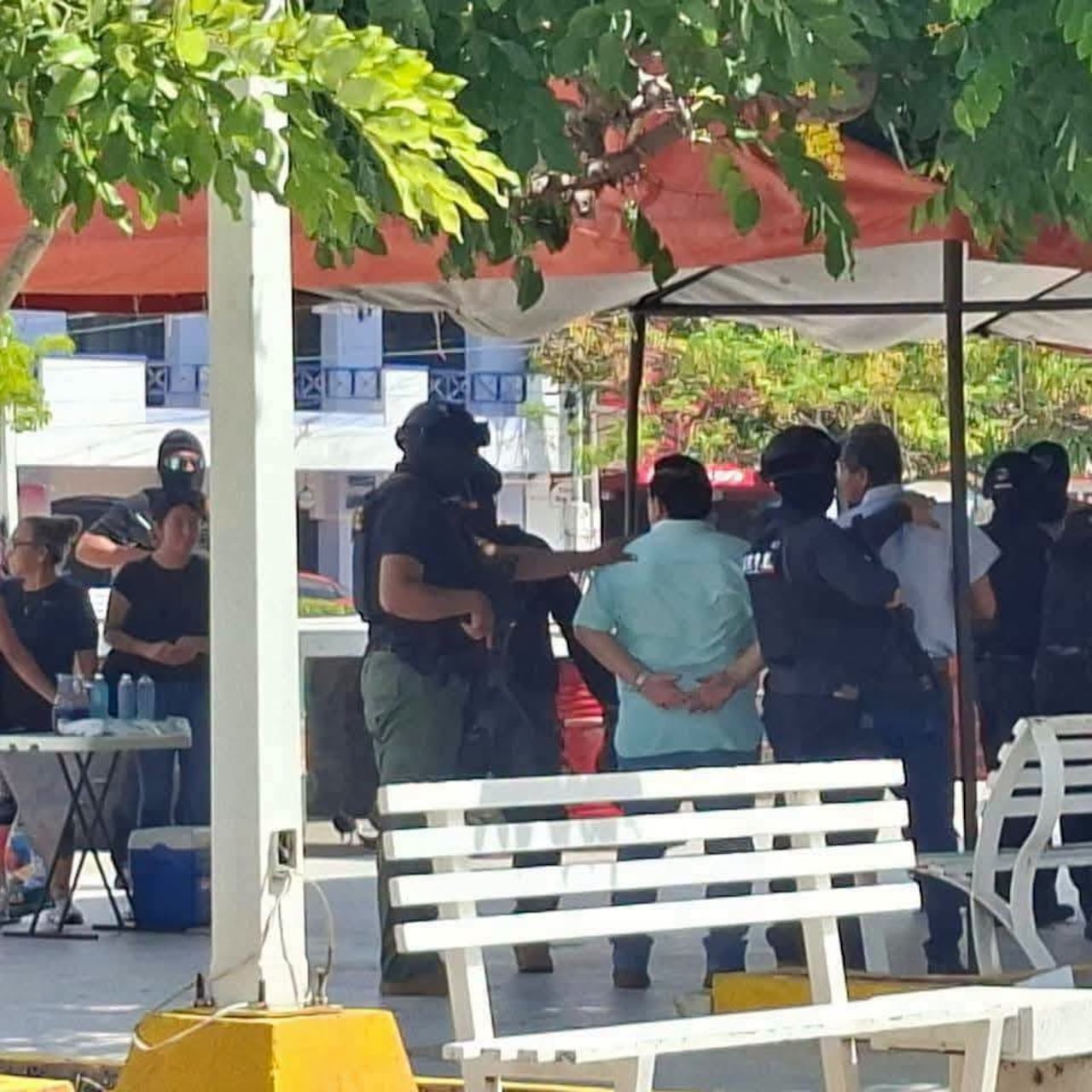 Operativo Enjambre en Tabasco: liberan a tres funcionarios de Paraíso
