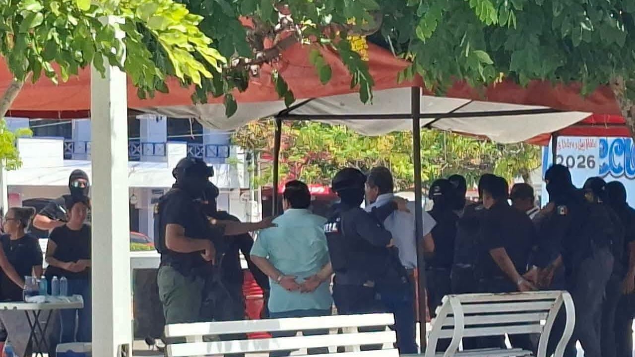 Operativo Enjambre en Tabasco: liberan a tres funcionarios de Paraíso