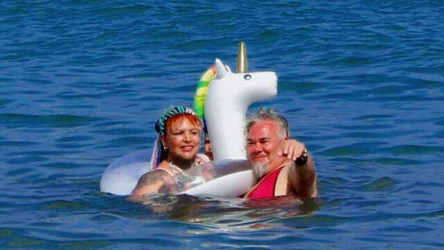 Capta a fantasma en foto de vacaciones en Acapulco