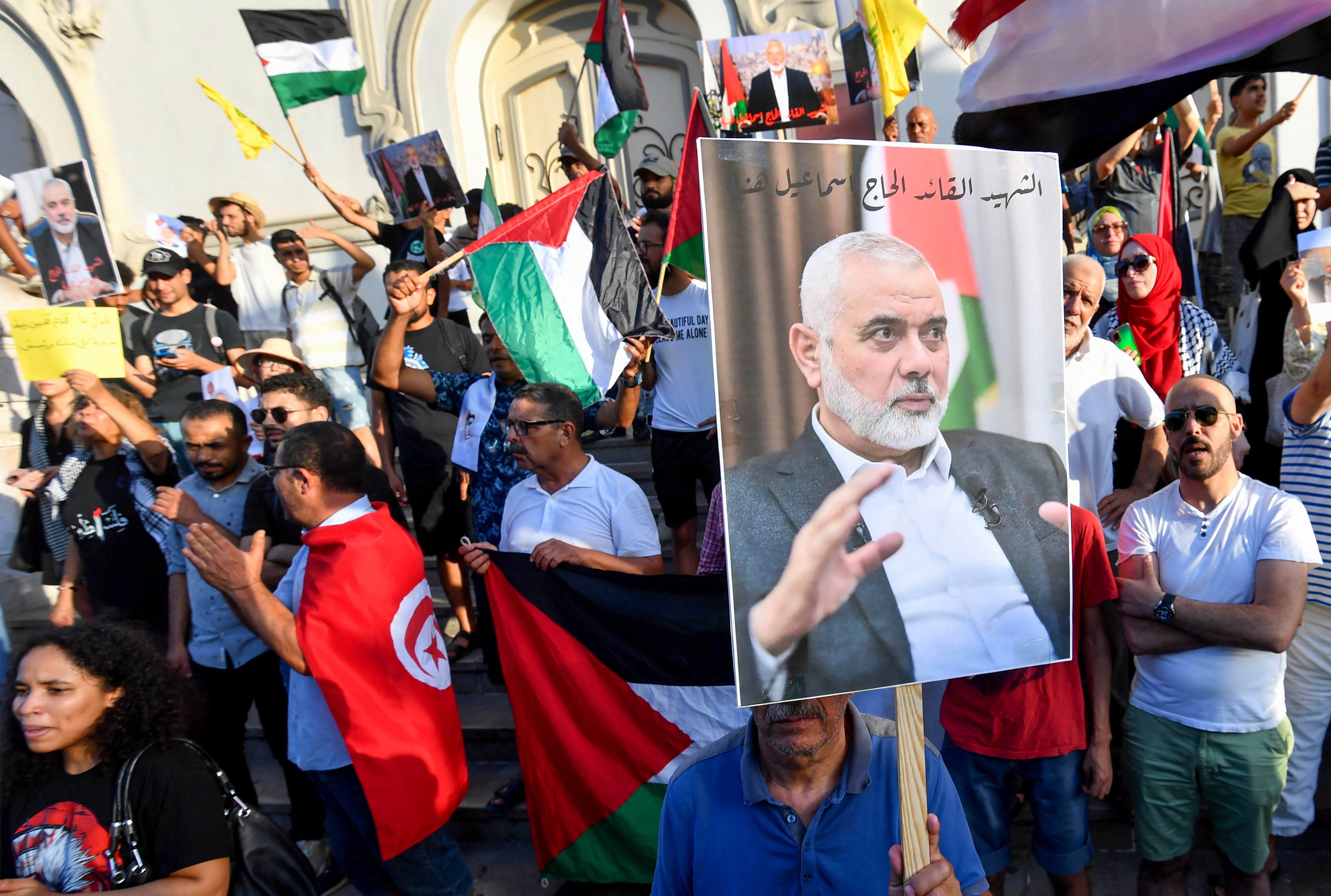 Irán realiza funeral de Ismail Haniya