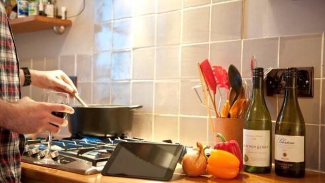 Encuesta reveló los nuevos hobbies del hombre mexicano moderno.