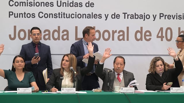 Reforma de las 40 horas fue aprobada en comisiones de la Cámara de Diputados