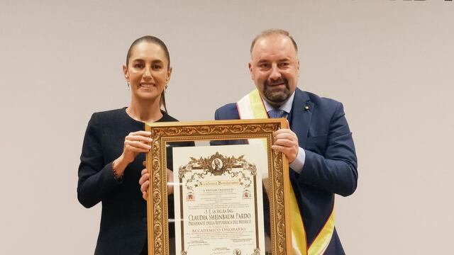 Claudia Sheinbaum recibe premio por Cultura de la Paz