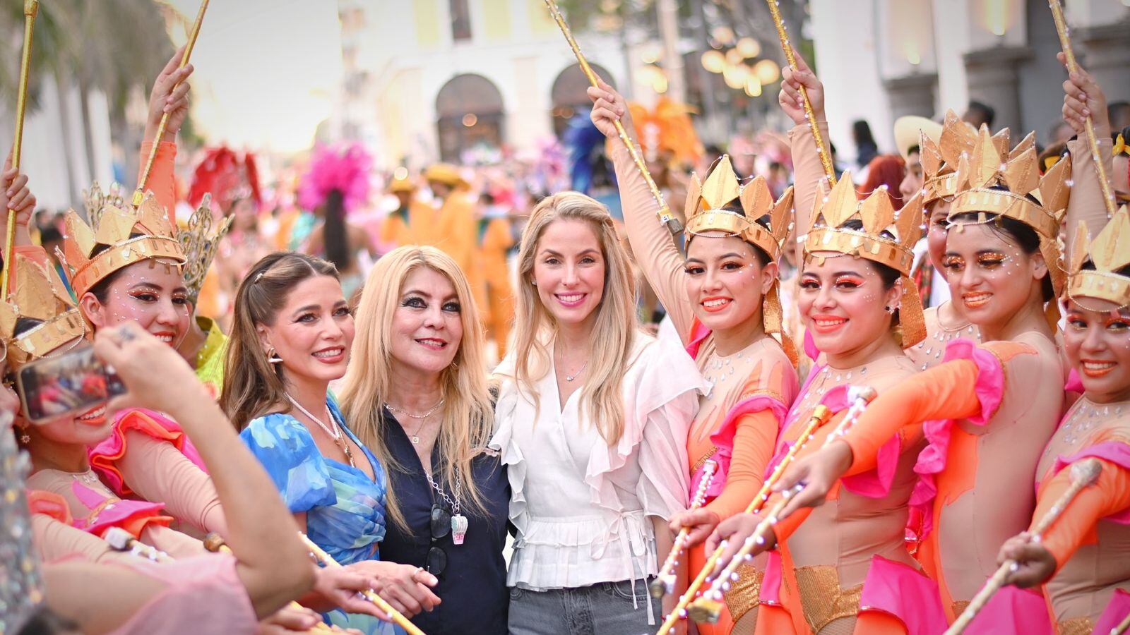 Patricia Lobeira presenta detalles finales del Carnaval de Veracruz 2025