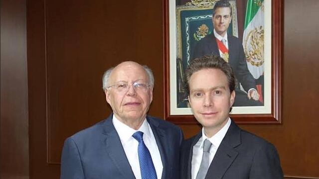 Manuel Velasco Coello.