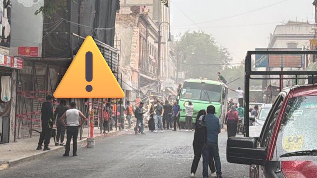 Colapsa estructura en La Lagunilla; hay lesionados y autos dañados