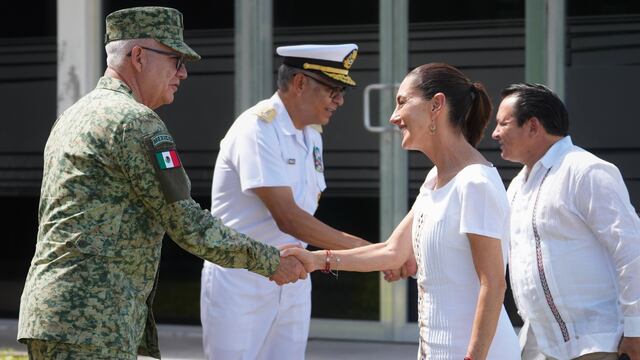 Claudia Sheinbaum y Joaquín Díaz Mena acuerdan ampliación de Puerto Progreso y habilitación del servicio de carga en Tren Maya