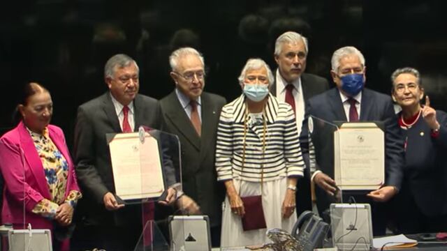 Nuevos embajadores y senadores