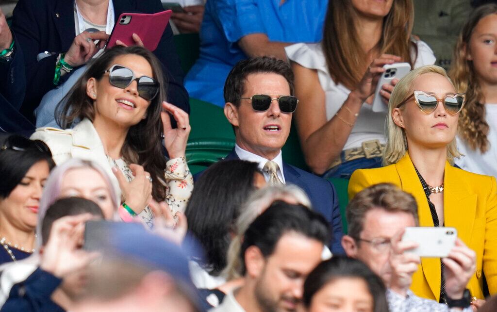 Tom Cruise y Hayley Atwell