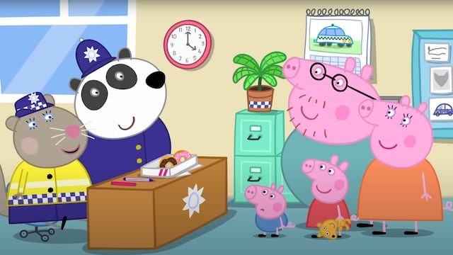 60 minutos en donde Peppa Pig conoce al oficial Panda por el Día Nacional del Oso Panda